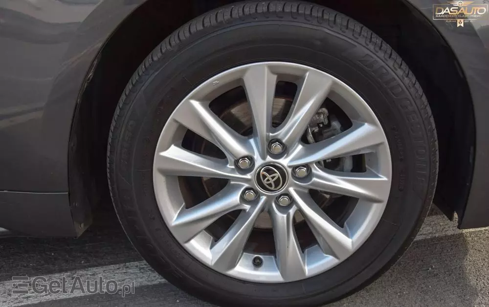 TOYOTA Corolla 1.8 Hybrid Touring Sports Business Edition