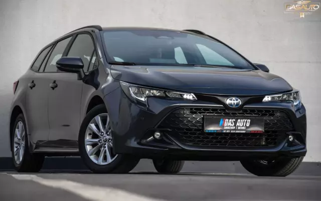 TOYOTA Corolla 1.8 Hybrid Touring Sports Business Edition