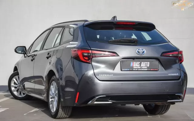 TOYOTA Corolla 1.8 Hybrid Touring Sports Business Edition