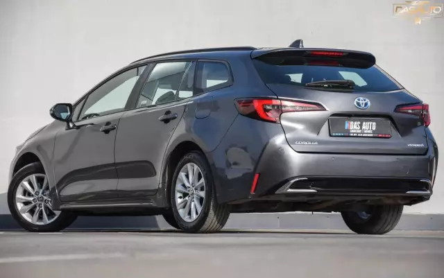TOYOTA Corolla 1.8 Hybrid Touring Sports Business Edition