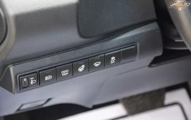 TOYOTA Corolla 1.8 Hybrid Touring Sports Business Edition