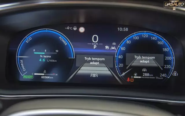 TOYOTA Corolla 1.8 Hybrid Touring Sports Business Edition