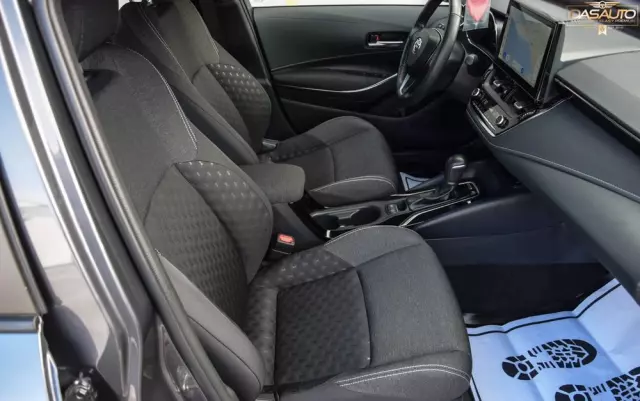 TOYOTA Corolla 1.8 Hybrid Touring Sports Business Edition