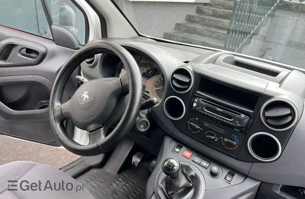PEUGEOT Partner 