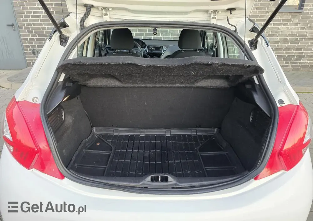 PEUGEOT 208 68 VTI Active