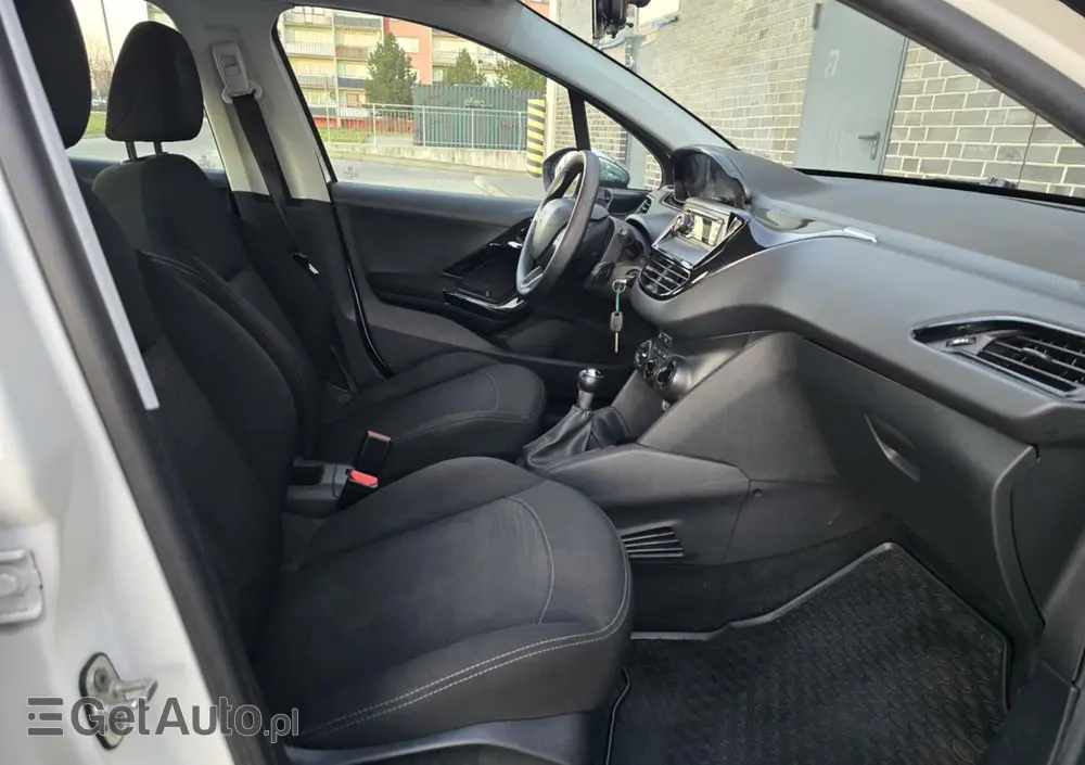 PEUGEOT 208 68 VTI Active