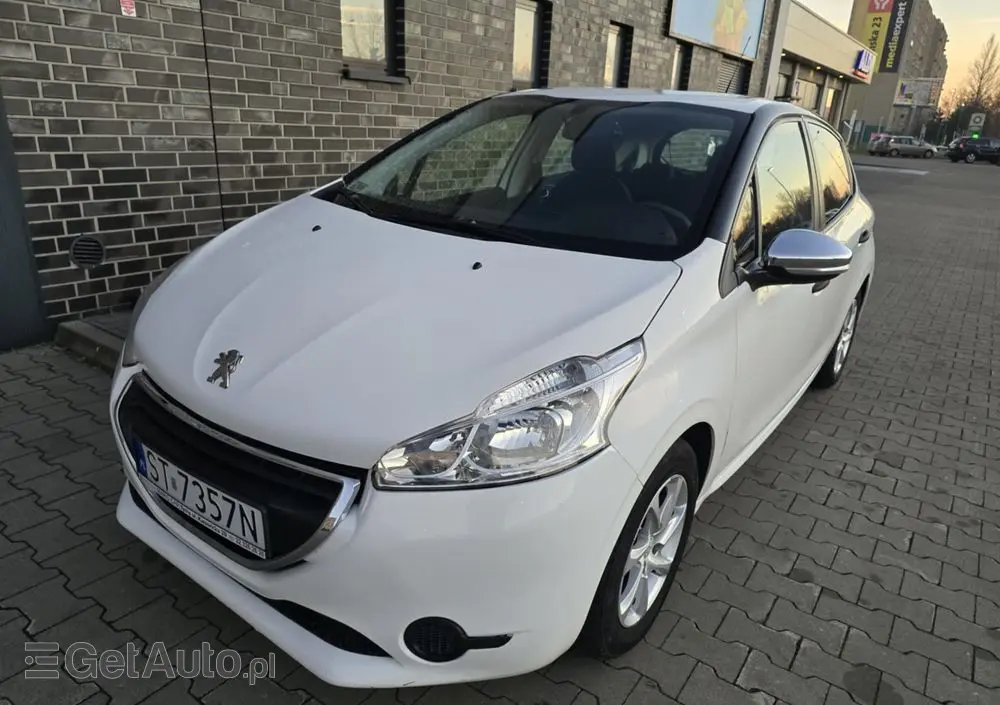 PEUGEOT 208 68 VTI Active