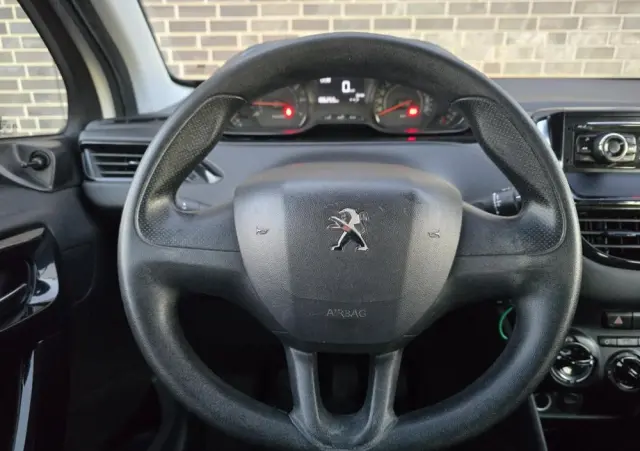 PEUGEOT 208 68 VTI Active
