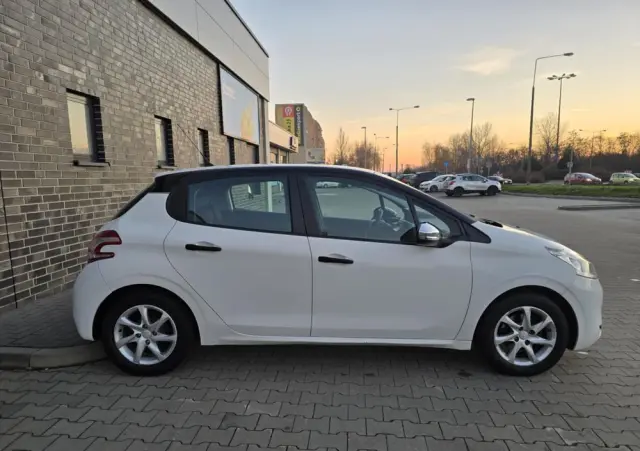 PEUGEOT 208 68 VTI Active