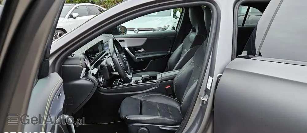 MERCEDES-BENZ Klasa A 200 d 8G-DCT Edition 19