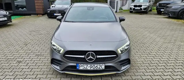 MERCEDES-BENZ Klasa A 200 d 8G-DCT Edition 19