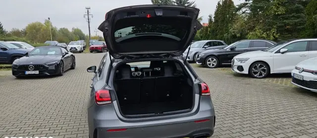 MERCEDES-BENZ Klasa A 200 d 8G-DCT Edition 19