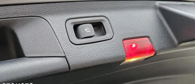 MERCEDES-BENZ Klasa A 200 d 8G-DCT Edition 19