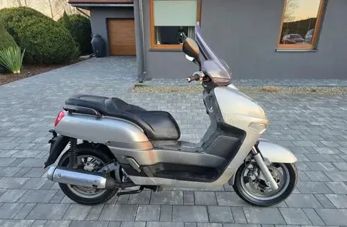 YAMAHA XP 250 Majesty 