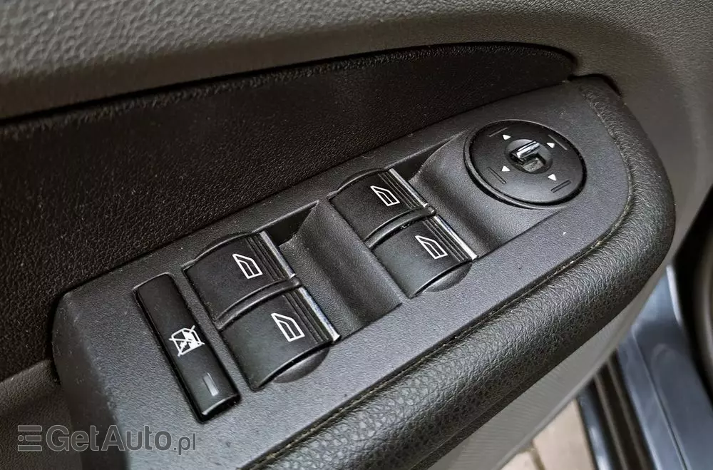 FORD Focus 1.6 Gold X