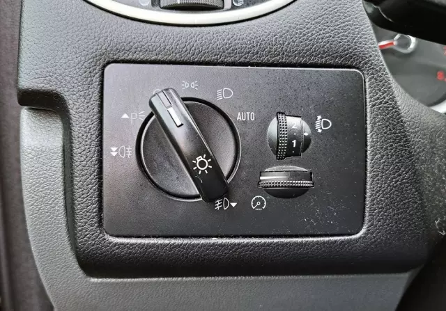 FORD Focus 1.6 Gold X