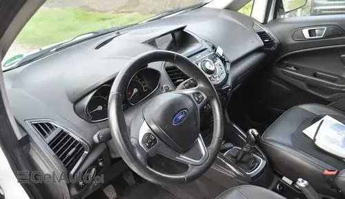 FORD EcoSport 