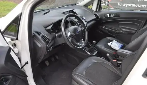FORD EcoSport 