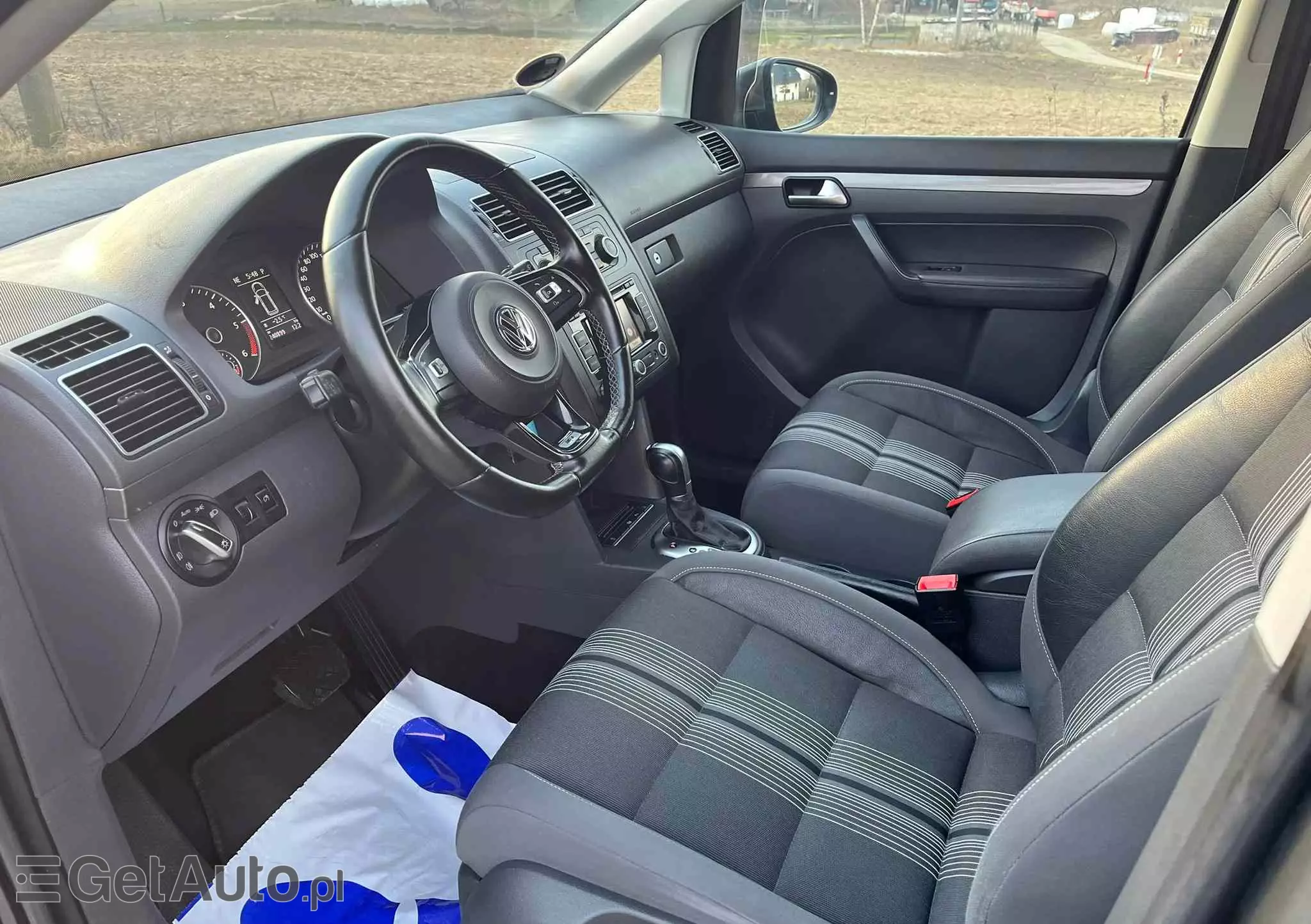 VOLKSWAGEN Touran 2.0 TDI DPF DSG Cross