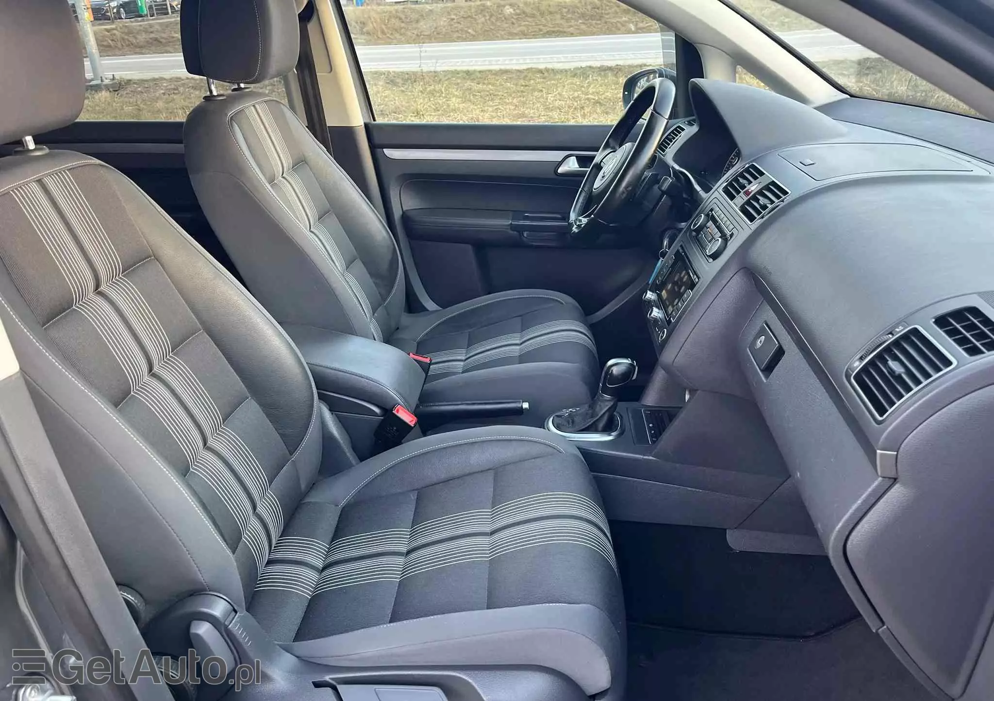 VOLKSWAGEN Touran 2.0 TDI DPF DSG Cross