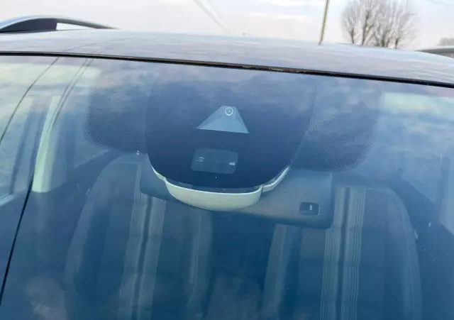 VOLKSWAGEN Touran 2.0 TDI DPF DSG Cross