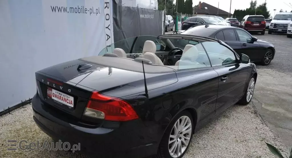VOLVO C70 