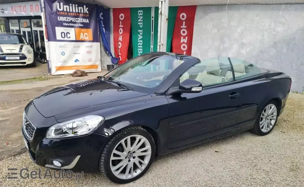 VOLVO C70 
