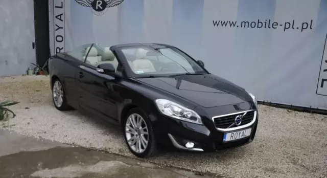 VOLVO C70 