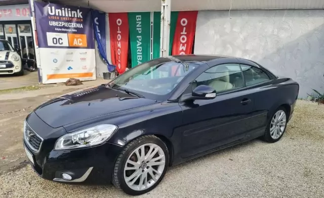 VOLVO C70 