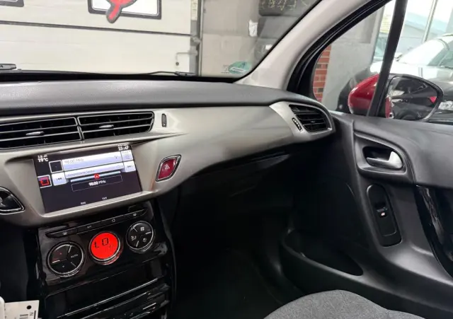 CITROËN C3 Pure Tech (VTi) 82 Exclusive