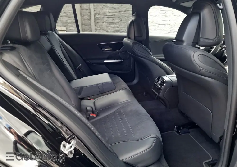 MERCEDES-BENZ Klasa C 300 d 9G-TRONIC