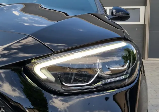 MERCEDES-BENZ Klasa C 300 d 9G-TRONIC
