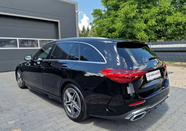 MERCEDES-BENZ Klasa C 300 d 9G-TRONIC