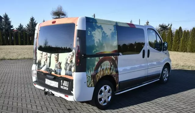 OPEL Vivaro 