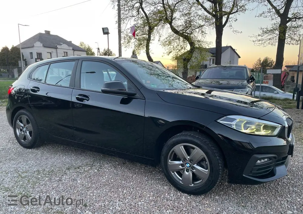 BMW Seria 1 116i Advantage