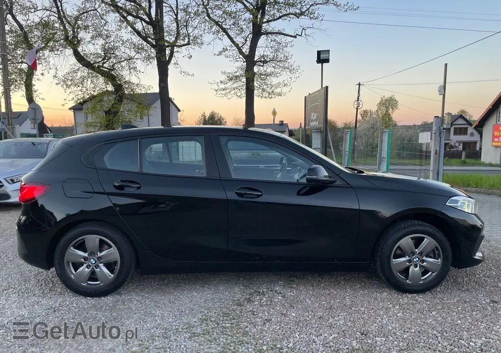 BMW Seria 1 116i Advantage