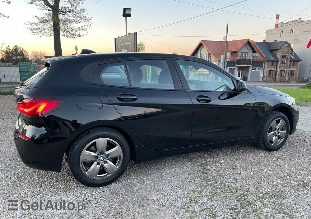 BMW Seria 1 116i Advantage