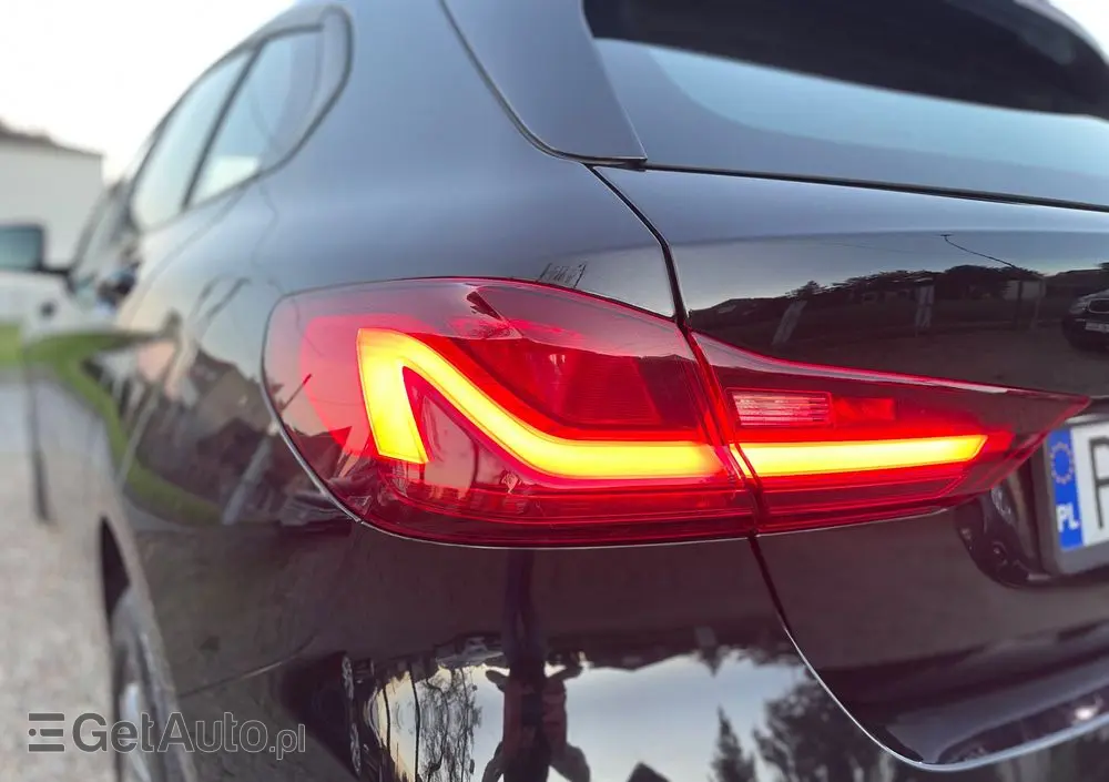 BMW Seria 1 116i Advantage