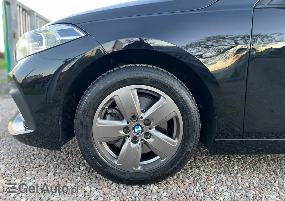 BMW Seria 1 116i Advantage