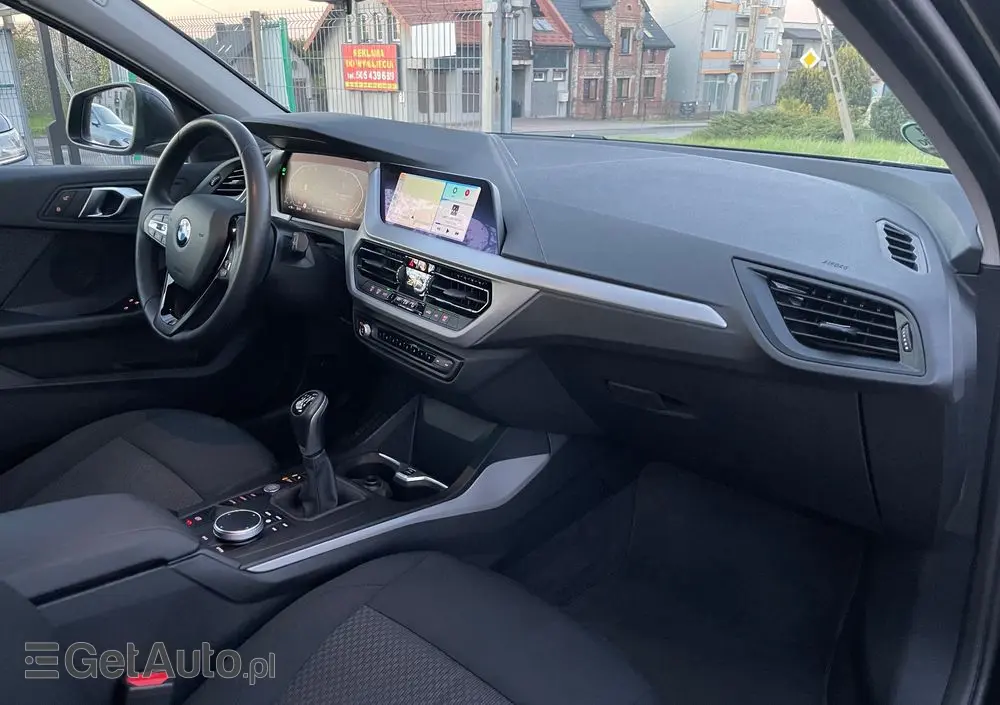 BMW Seria 1 116i Advantage
