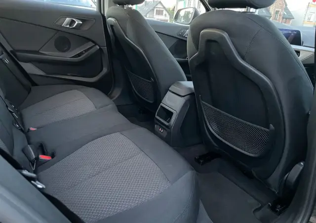 BMW Seria 1 116i Advantage