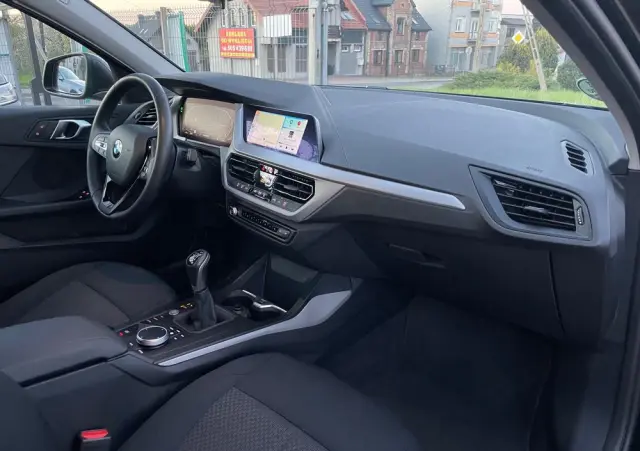 BMW Seria 1 116i Advantage