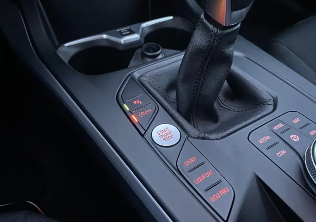 BMW Seria 1 116i Advantage