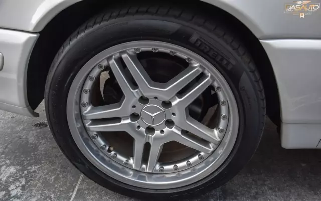 MERCEDES-BENZ SL 500