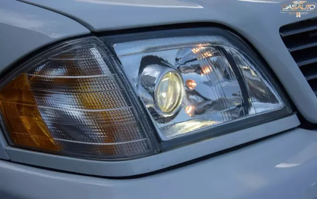 MERCEDES-BENZ SL 500