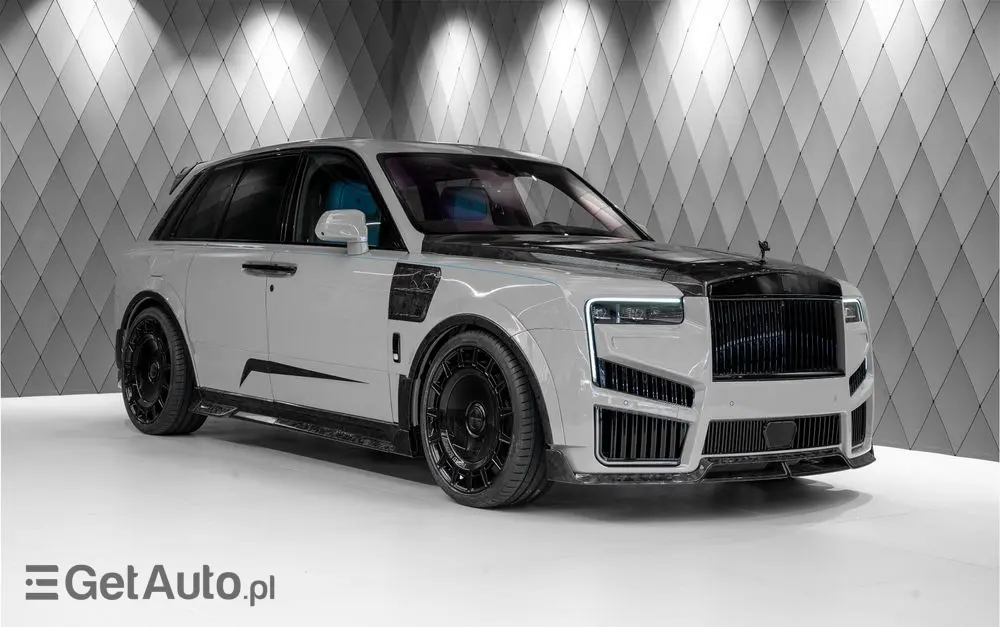 ROLLS-ROYCE Cullinan 