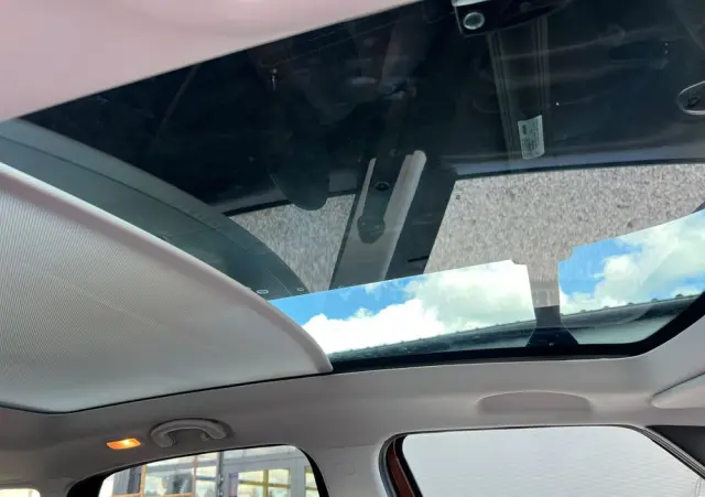 FIAT 500L 1.4 16V Opening Edition