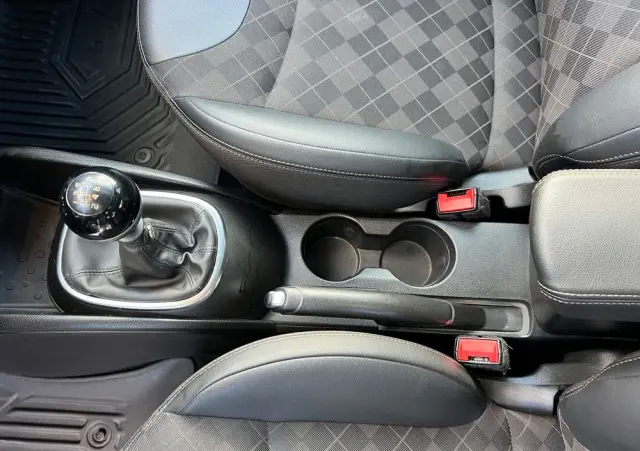 FIAT 500L 1.4 16V Opening Edition