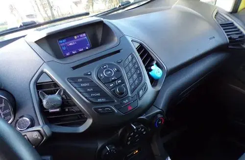 FORD EcoSport 