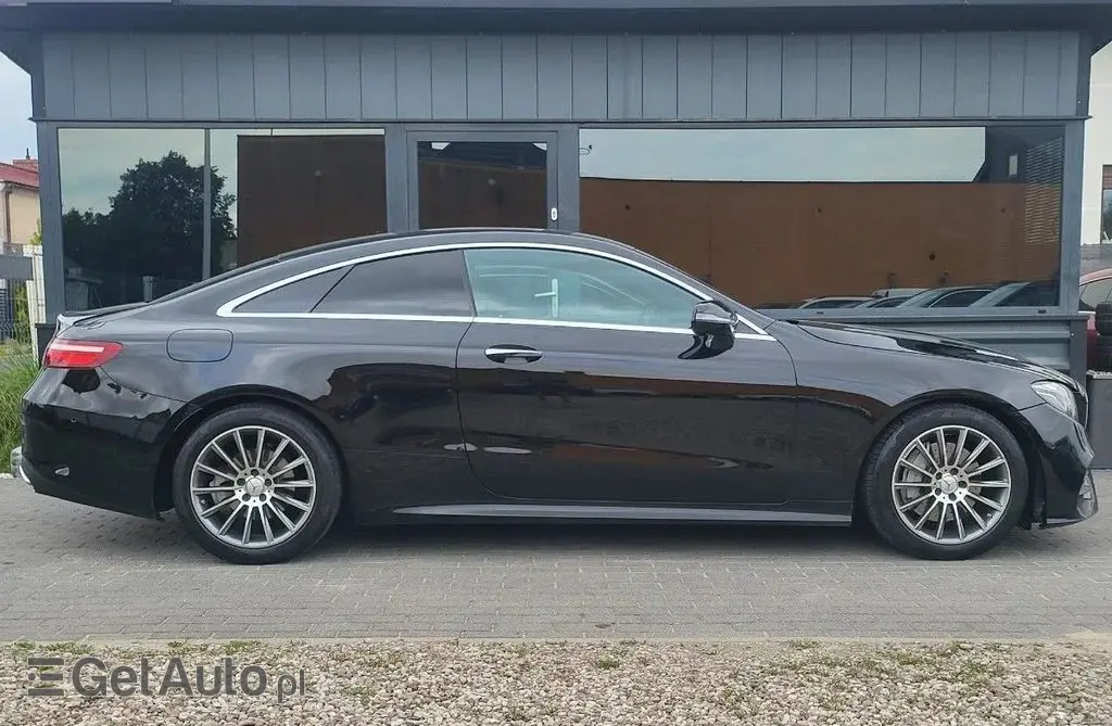 MERCEDES-BENZ Klasa E 